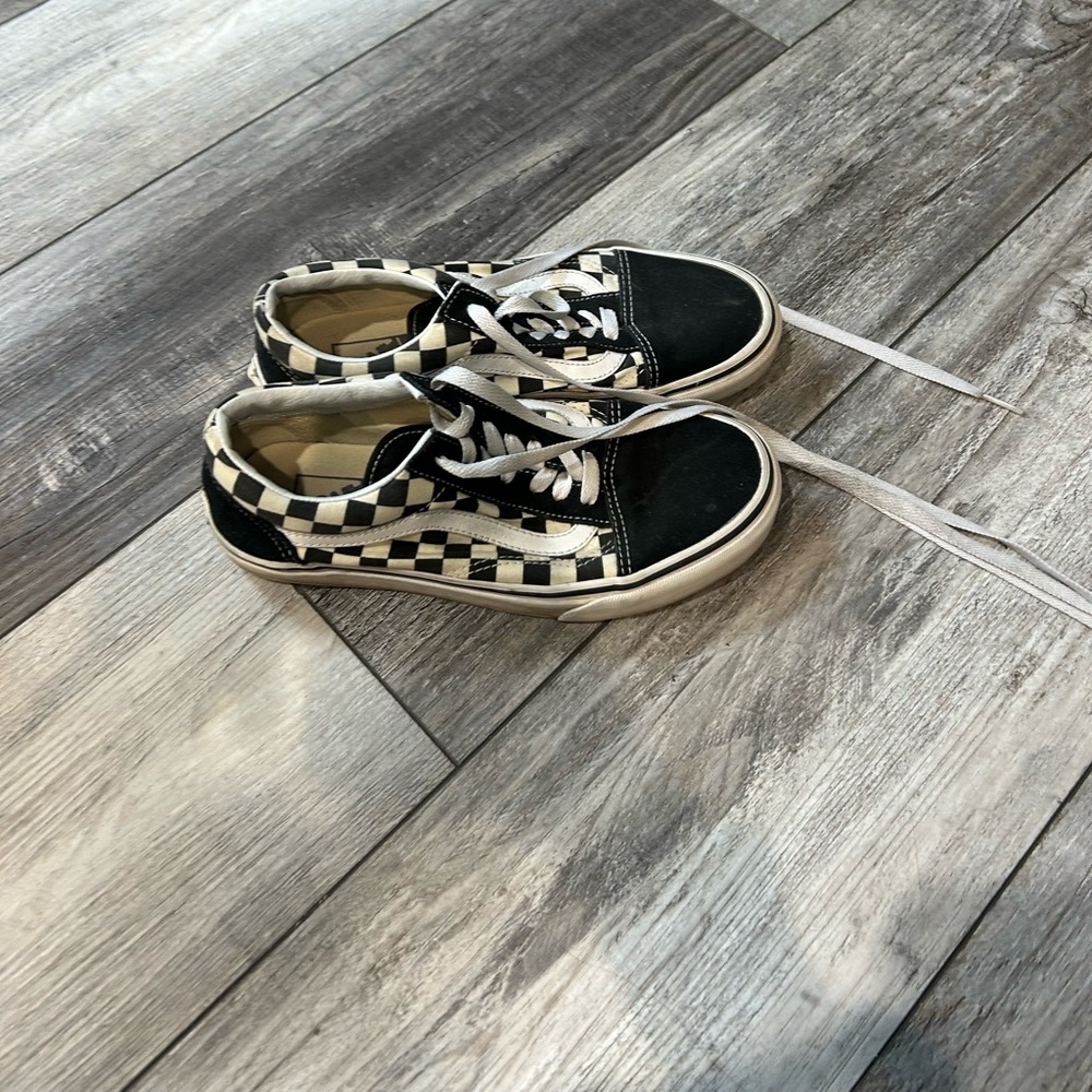 Checkered Vans - Picture 4 of 4